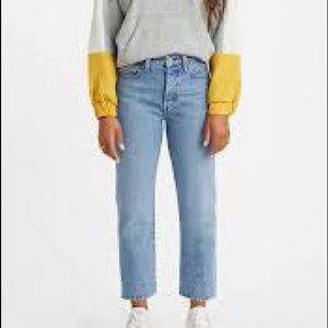 Levi’s 501 original cropped NWOT